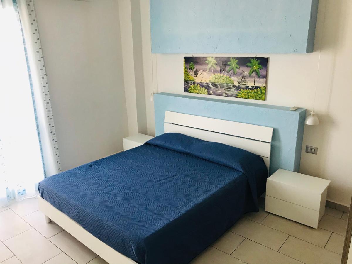 Apartamento La Terrazza Sul Porto Castellammare del Golfo Exterior foto